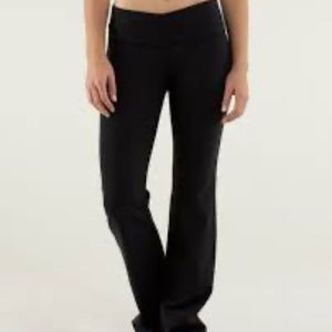 Lululemon Astro Pants Yoga Athletic Work Out Black Women's Size 4